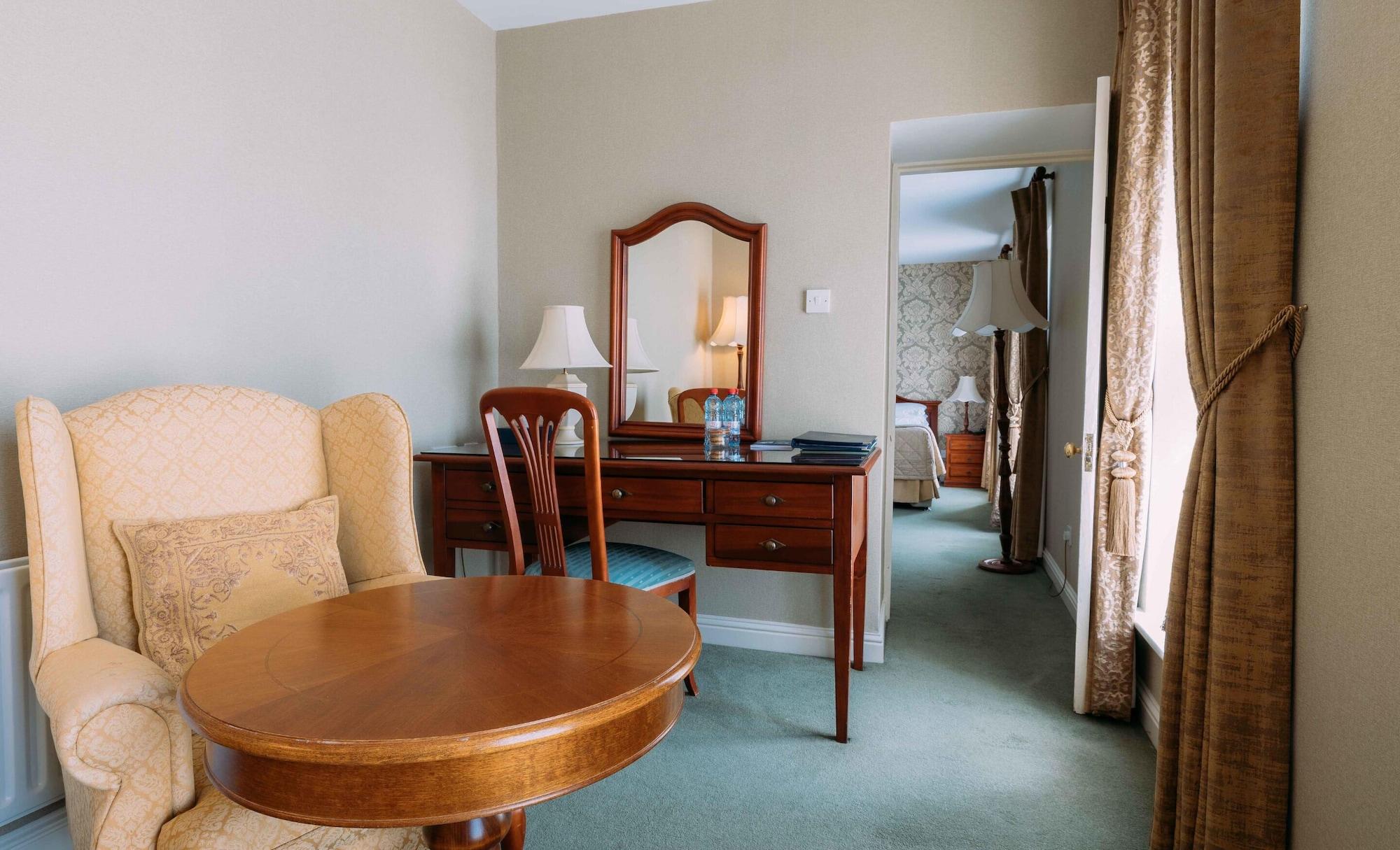 Sheedy'S Boutique Hotel ลิสดูนวาร์นา ภายนอก รูปภาพ